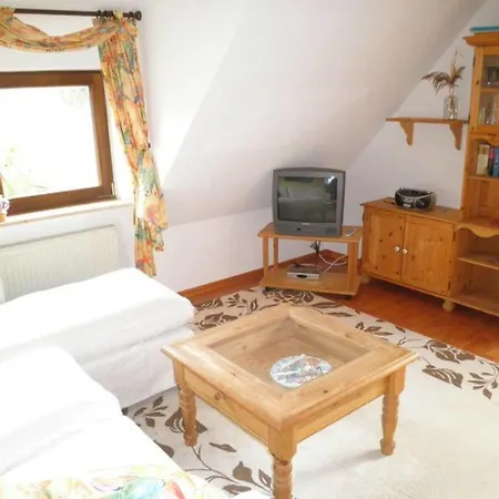 Inselspecht Og Comfortable *